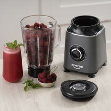 Licuadora Platinium Universal, 1000 watts de potencia, 5 velocidades y función de pulso, vaso de vidrio capacidad de 1.5L